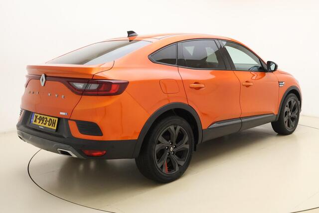 Renault Arkana 1.6 E-Tech hybrid 145 E-Tech engineered | Apple carplay/Android auto | Stoel + Stuurverwarming | Climate control | Alcantara |