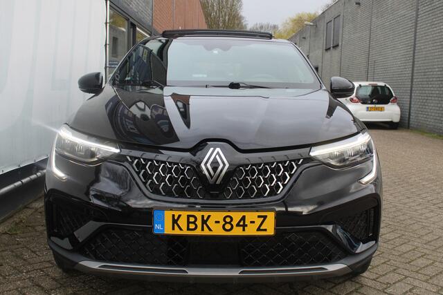 Renault Arkana 1.6 E-Tech hybrid 145 techno Panorama dak l Apple carplay/ Android auto l Parkeer camera l Dodehoek detectie
