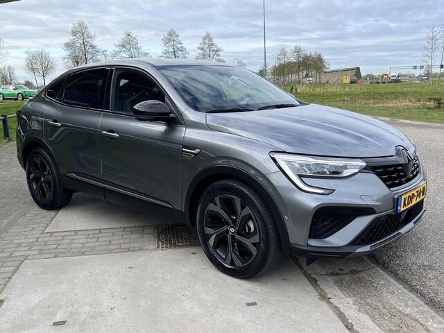 Renault Arkana 1.6 E-Tech hybrid 145PK E-Tech engineered R.S Line / E-Tech engineered / Dealer onderhouden / Adaptive Cruise / Elek. stoelen / Stoel+Stuurverw. / Camera / 2e Paasdag open 09.00-17.00 uur