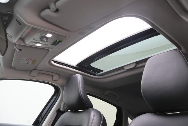 Renault Arkana 1.6 E-Tech Hybrid 145 Intens Panoramadak, Apple Carplay, Keyless, ACC, Stuur-/Stoelverw., 18"