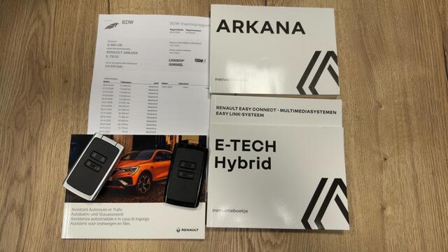 Renault Arkana 1.6 E-Tech hybrid 145 E-Tech Engineered Panoramadak