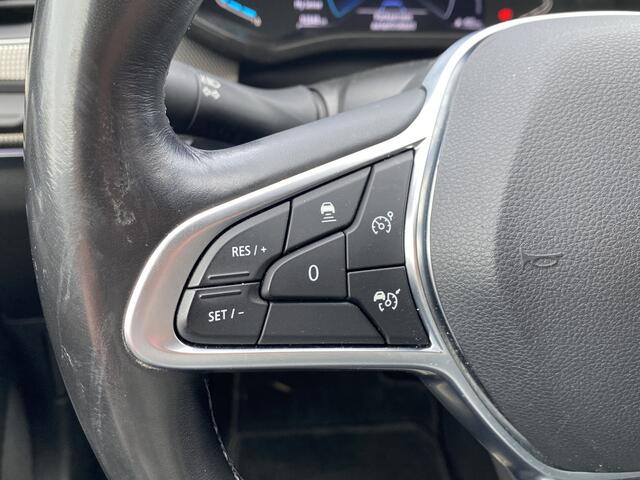 Renault Arkana 1.6 E-Tech Hybrid 145 Intens! | Camera | Navi | Clima | Dodehoekdetectie | Keyless | ACC | Led Koplampen | RIJKLAARPRIJS INCL 12 MAANDEN GARANTIE EN BEURT