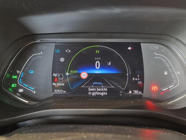 Renault Arkana 1.6 E-Tech Hybrid 145 R.S. Line | TREKHAAK | ALL SEASON BANDEN | STOEL/STUUR VERWARMING | NAVIGATIE |