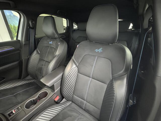 Renault Arkana 1.6 E-Tech full hybrid 145 Esprit Alpine | Trekhaak | Navigatie | 360° Camera | Stoelverwarming |