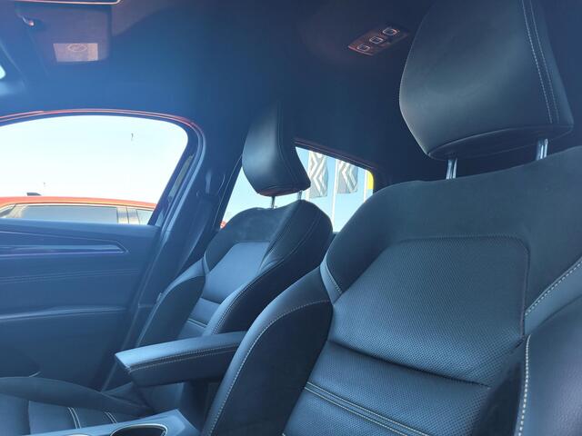 Renault Arkana 1.6 E-Tech hybrid 145 E-Tech engineered | Bose Audio | Trekhaak | Pack Winter