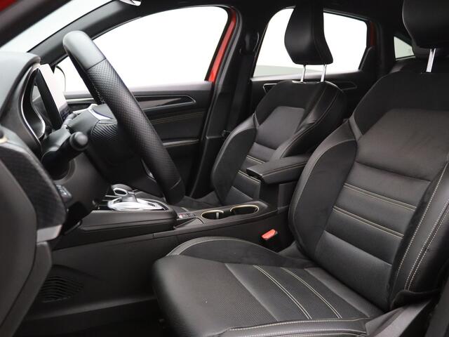 Renault Arkana E-Tech hybrid E-Tech engineered 145pk Camera | Adapt. Cruise | Parkeersens. v+a | Stoel-/stuurverw.