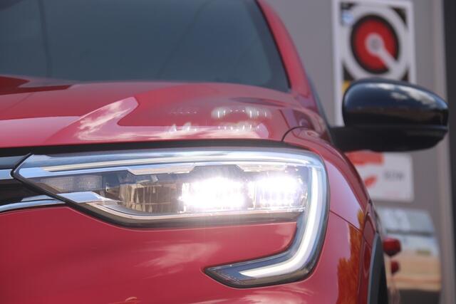 Renault Arkana 1.6 E-Tech Hybrid 145 R.S. Line, Stoel & Stuurverwarmd, Camera, Cruise, Navi
