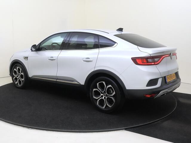 Renault Arkana 1.6 E-Tech Hybrid 145 Intens | Apple Carplay/Android Auto | Autonomous Emergency Braking | cruise control adaptief | dodehoek detectie | electronic climate control | lederen/stof bekleding | LED koplampen | lichtmetalen velgen 18" | navigatiesysteem |