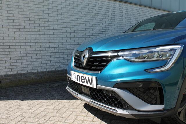 Renault Arkana 1.6 E-Tech Hybrid 145 R.S. Line | wegklapbare trekhaak | BOSE audio | adaptieve cruise control