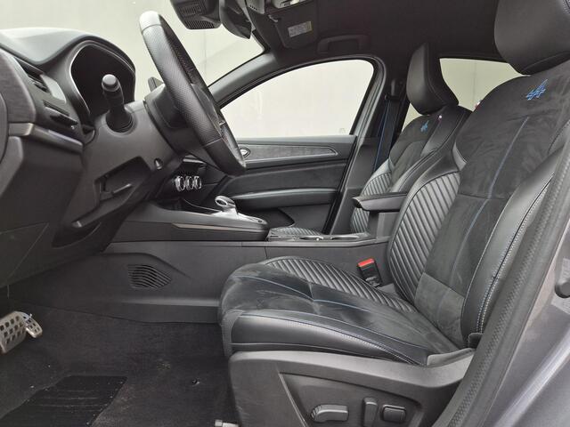 Renault Arkana 1.6 E-Tech full hybrid 145 esprit Alpine / Fabrieksgarantie tot 05-2028 / Stuur- & Stoelverwarming / Achteruitrijcamera / Draadloze telefoon lader / Adaptief cruise control / Keyless Entry/Start / Climate control / Apple Carplay Android Auto /