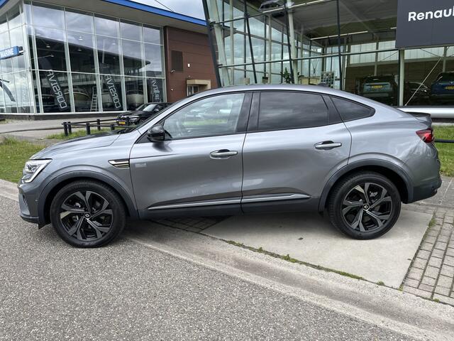 Renault Arkana 1.6 E-Tech hybrid 145PK R.S. Line E-Tech engineered / / Adaptive Cruise / Elek. stoelen / Stoel+Stuurverw.