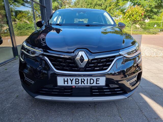 Renault Arkana 1.6 E-Tech hybrid 145 E-Tech engineered