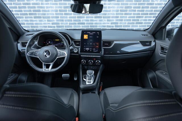 Renault Arkana 1.6 Hybrid 145 E-Tech engineered | Panoramadak | Bose Audio | Cruise Control Adaptief | Dodehoekdetectie | Keyless Entry | Elektrisch Verstelbare Voorstoelen | Stoelverwarming | Achteruitrijcamera | Parkeersensoren | Navigatie | Apple Carplay | Android Au