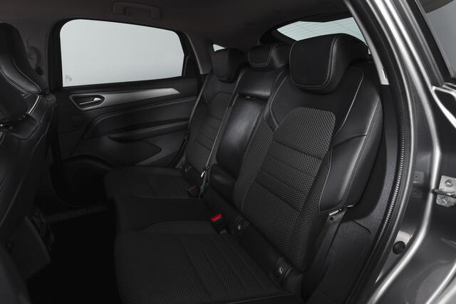 Renault Arkana 1.6 E-Tech full hybrid 145 techno | Dig. Cockpit | Adapt. Cruise | Stoel-+Stuurverw. | PDC | Camera | NAV + App, Connect | ECC | Afn. Trekhaak | LM 18" |
