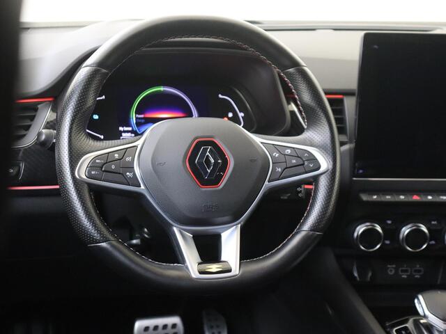 Renault Arkana 1.6 E-Tech Hybrid 145 PK R.S. Line | Apple Carplay/Android | cruise control adaptief | electronic climate control | lederen/microvezel bekleding | LED koplampen | lichtmetalen velgen 19" | navigatiesysteem | rijstrooksensor met correctie | voorstoelen ver