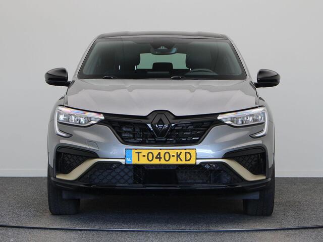 Renault Arkana E-Tech hybrid 145pk E-Tech engineered | Trekhaak | Lane assist | Stoelverwarming | Elek. bedienbare stoelen |