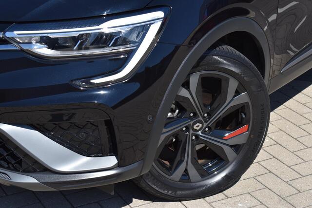 Renault Arkana E-Tech Hybrid 145 R.S. Line | AFNEEM. TREKHAAK | APPLE CARPLAY/ANDRIOD AUTO | STOEL/STUURVERWARMING | ELEKTR. VERSTELBARE STOELEN | ADAPT. CRUISE CONTROL | CLIMATE CONTROL | LMV | PDC |