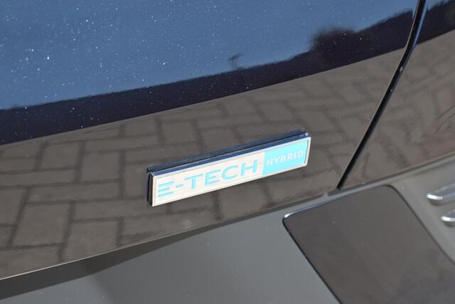 Renault Arkana E-Tech Hybrid 145 R.S. Line | AFNEEM. TREKHAAK | APPLE CARPLAY/ANDRIOD AUTO | STOEL/STUURVERWARMING | ELEKTR. VERSTELBARE STOELEN | ADAPT. CRUISE CONTROL | CLIMATE CONTROL | LMV | PDC |
