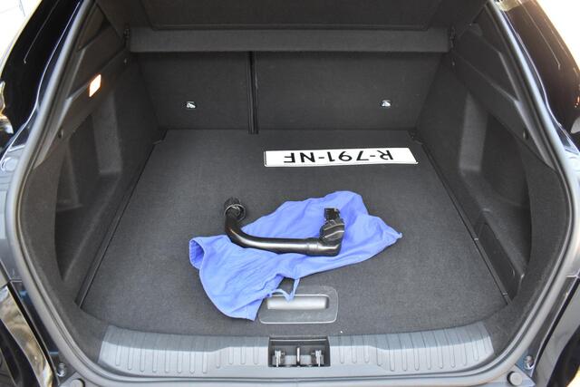 Renault Arkana E-Tech Hybrid 145 R.S. Line | AFNEEM. TREKHAAK | APPLE CARPLAY/ANDRIOD AUTO | STOEL/STUURVERWARMING | ELEKTR. VERSTELBARE STOELEN | ADAPT. CRUISE CONTROL | CLIMATE CONTROL | LMV | PDC |