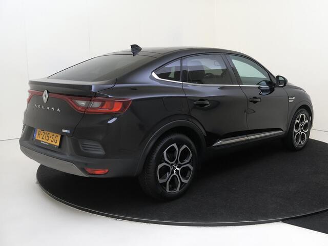 Renault Arkana 1.6 E-Tech Intens 145PK | Navigatie | Apple & Android Carplay | Climate Control | Adaptieve Cruise Control | Parkeersensoren Voor en Achter | Privacy Glass | Keyless Entry | Licht & Regensensor |
