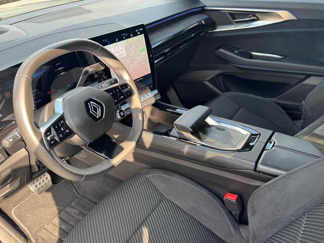 Renault Austral E-Tech full hybrid 200 Techno esprit Alpine | Achterasbesturing | Pack winter comfort | Pack Advanced Driving | Pack around view camera |