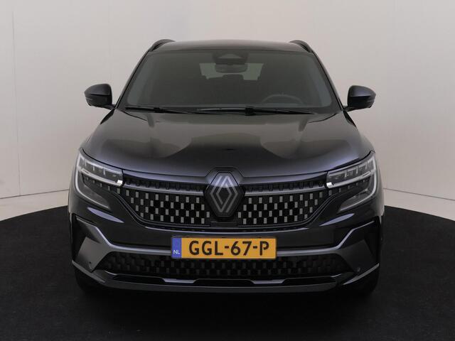 Renault Austral 1.2 E-Tech Full Hybrid Iconic Esprit Alpine 200PK | 4-Control | Panoramadak | Head-Up | Harman & Kardon | Matrix-Led