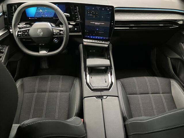 Renault Austral 1.3 mild hybrid 160 X-Tronic techno Automaat / Trekgewicht 1.800 kg / Achteruitrijcamera / Stuur-, stoel- en voorruitverwarming / Navigatie / Apple Carplay Android / 19" LM wielen /