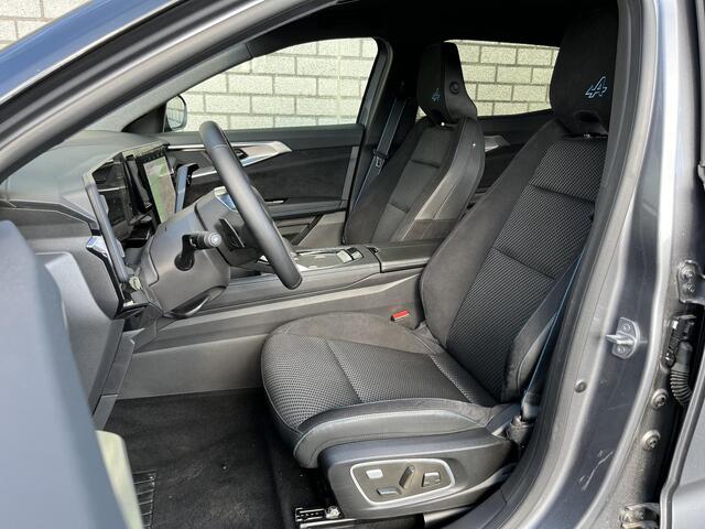 Renault Austral 1.2 E-Tech full hybrid 200 techno esprit Alpine | Achteruitrijcamera | Stoelverwarming | Adaptive Cruise Contol | Apple CarPlay / Android Auto |