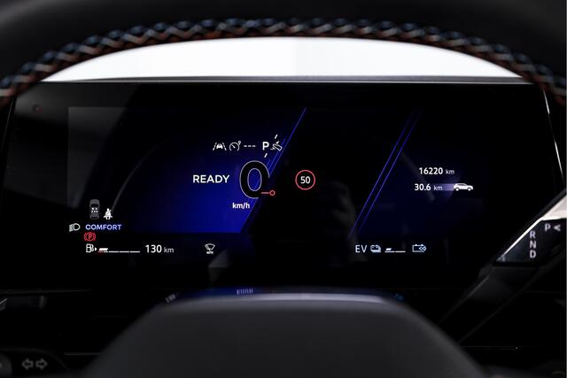 Renault Austral 1.2 E-Tech full hybrid 200 techno esprit Alpine | Dig. Cockpit | Adapt. Cruise | Stoel-+Voorruitverw. | PDC | Camera | NAV + App. Connect | ECC | DAB | LM 20" | 7639