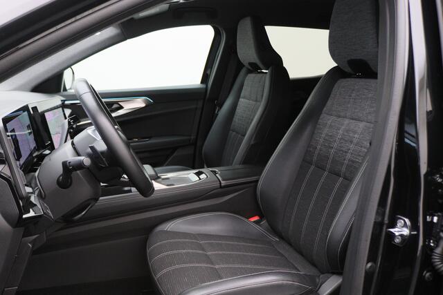 Renault Austral 1.2 E-Tech full hybrid 200 techno Automaat LED, Camera, Apple Carplay, Dodehoeksensor, Sfeerverlichting, Keyless, 19"