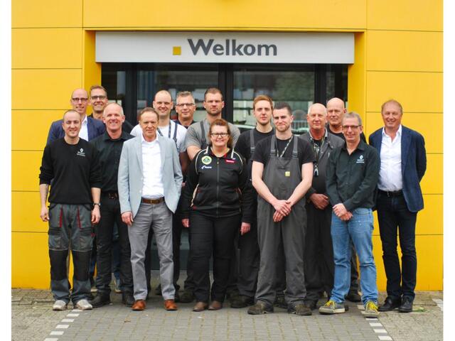 Renault Austral 1.2 E-Tech Full Hybrid 200 techno esprit Alpine / 20.000KM / PACK LOUNGE / PACK SAFETY / NAVI / CAMERA / PACK SOLID / STOELV. / STUURV. / VOORRUITV. / 20'' LMV