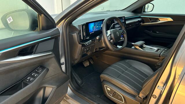 Renault Austral 1.3 MILD HYBRID 160PK X-TRONIC TECHNO | Panoramadak | Pack Comfort