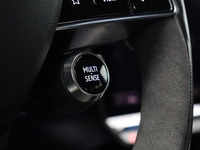 Renault Austral E-Tech full hybrid 200pk techno esprit Alpine | Panoramisch vast glazen dak | Blind spot warning |