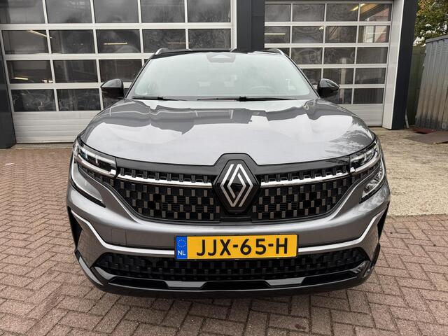 Renault Austral 1.2 E-Tech full hybrid 200 Iconic+Trekhaak!!