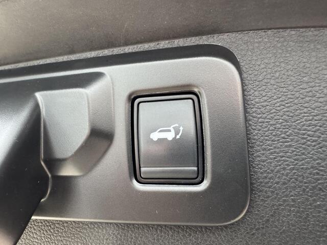 Renault Austral 1.2 E-Tech full hybrid 200 Iconic+Trekhaak!!