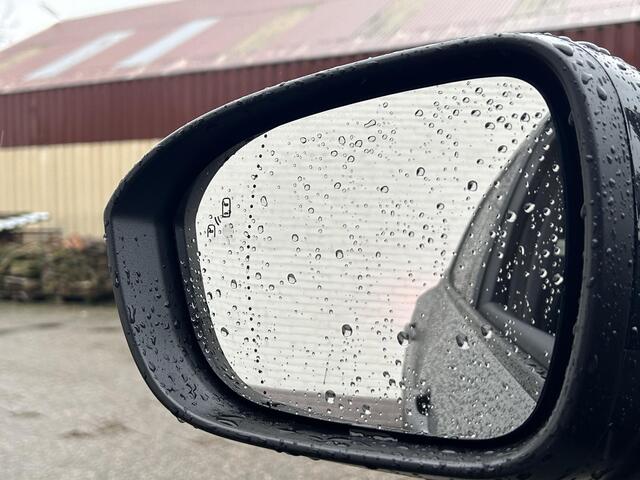 Renault Austral 1.3 Mild Hybrid 160 X-tronic Techno / DEMO / Trekhaak afn. / trekgewicht 1.800 kg / Pack Look / Pack Solid / Pack around view camera / Pack Safety / Panorama dak / Adaptieve Cruise / Massage stoel / elektrische stoel met geheugen / verwarmde voorruit / ve