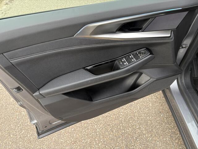 Renault Austral 1.2 E-Tech full hybrid 200 techno / AUTOMAAT / NAVI / INCL BTW