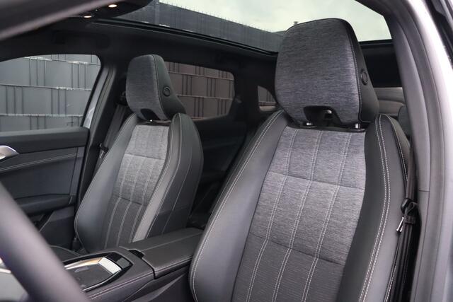 Renault Austral 1.3 mild hybrid 160 X-Tronic techno | Adap. Cruise | Panoramadak | Camera | 1800kg Trekgewicht | Stoel-/Stuurverwarming