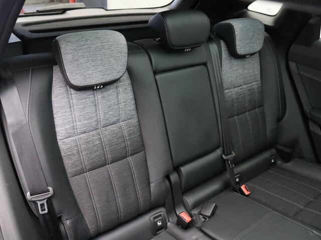 Renault Austral mild hybrid advanced 130pk techno | Panoramisch dak | Elektrisch verstelbare bestuurdersstoel | Adaptive Cruise control | Stoel, stuur en voorruitverwarming |