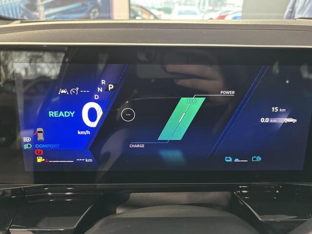 Renault Austral 1.2 E-Tech full hybrid 200 esprit Alpine / PACK AROUND VIEW CAMERA / PACK LIGHT & SOUND /