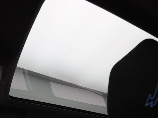 Renault Austral 200pk E-Tech full hybrid iconic esprit Alpine Automaat 360° Camera | Adapt. Cruise | Parkeersens. v+a | Stoel-/stuurverw. | Panoramadak