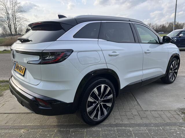 Renault Austral 1.3 mild hybrid 160PK / Dealer onderhouden / Camera / Winterpakket / Elek Stoelvers. / Apple Carplay - Android Auto / 19''LMV /