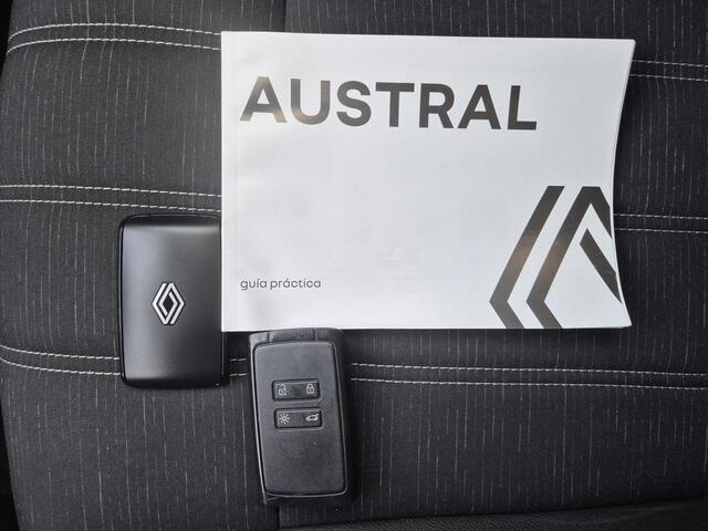 Renault Austral 1.2 E-Tech full hybrid 200 techno Automaat / Fabrieksgarantie tot 02-2028 / Trekgewicht 1500 kg / Panoramadak / Rondomzicht camera / Apple Carplay Android Auto / Draadloze telefoon lader / Keyless Entry/Start / Adaptief cruise control /