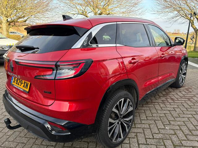 Renault Austral 1.2 E-Tech full hybrid 200 AUT iconic | Navigatie | Panoramisch dak | Trekhaak | Stoel elektrisch |