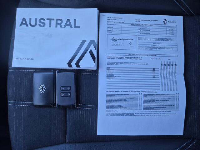 Renault Austral 1.3 mild hybrid 160 techno Automaat / Fabrieksgarantie tot 07-2026 / Adaptieve Cruise control / Pack Solid / Trekgewicht 1800 kg / Panoramadak / Apple Carplay Android Auto / Elektrische achterklep / Stuur-, Stoel en Voorruit verwarming / Achteruitrijcamer