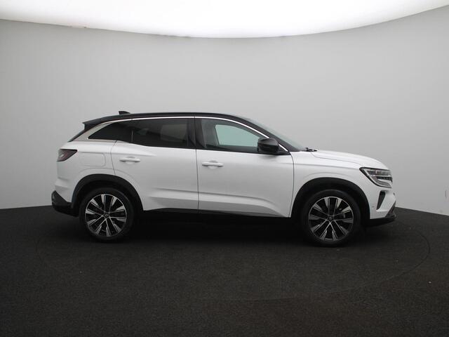 Renault Austral E-Tech full hybrid 200 Techno | 12" openR link multimedia en navigatie met Google integratie | Parkeersensoren rondom met achteruitrijcamera | Lichtmetalen velgen 19" | Two-tone metaalkleur |