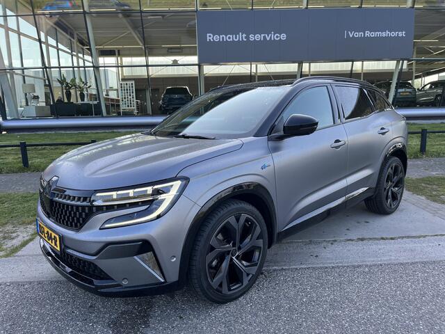 Renault Austral 1.2 E-Tech 200PK iconic esprit Alpine Mat-grijs / Winterpakket / 360 Camera /Elektr. achterklep