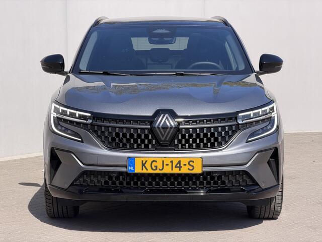 Renault Austral 1.3 mild hybrid 160 X-tronic techno esprit Alpine / Fabrieksgarantie tot 04-2027 / 1.800 kg trekgewicht / Panoramadak / Navigatie / Elektrische stoelen & klep / Camera / Stoelverwarming / LM 20" & All Season banden /
