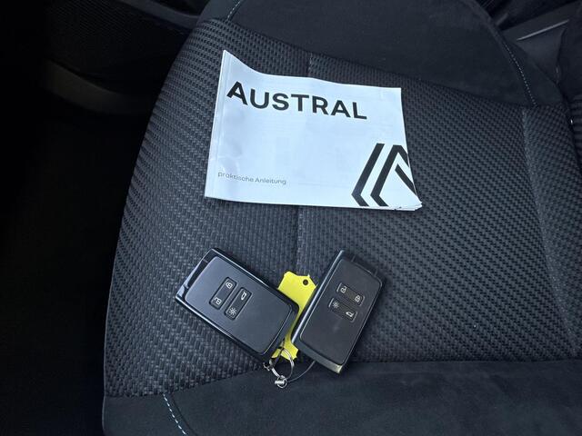 Renault Austral 1.3 mild hybrid 160 X-tronic techno esprit Alpine / Panorama dak / Camera / Navigatie / Stoelverwarming / All Season banden /