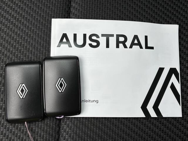 Renault Austral E-Tech full hybrid 200 techno esprit Alpine / Panoramadak / Fabrieksgarantie t/m 4-2027 / Trekgewicht 1500KG / All-Season Banden / Stoelverwarming / Navigatie / Apple Carplay/Android Auto / Achteruitrijcamera /